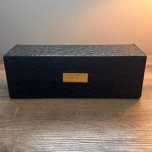 Hi Kari Makeup Brush Set